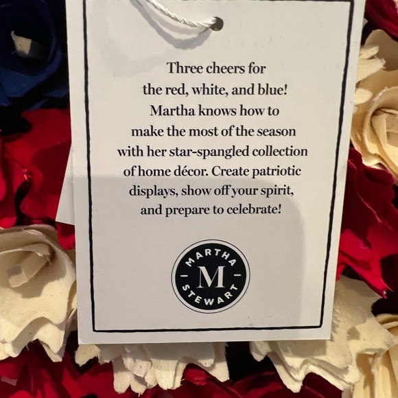 SOLD!! Beautiful Martha Stewart Wood Chip American Flag Hanging- NWT - Picture 2 of 6